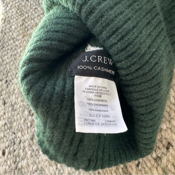 J Crew Cashmere Beanie - Green - Shallow Fit - Picture 3 of 5